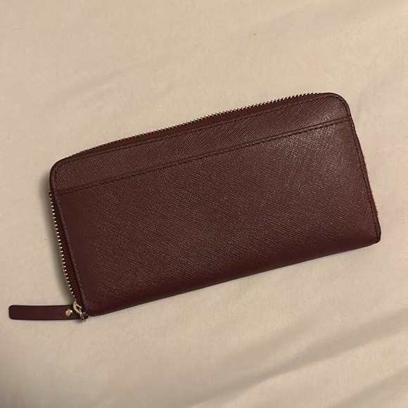Kate Spade Wallet - Picture 3 of 3